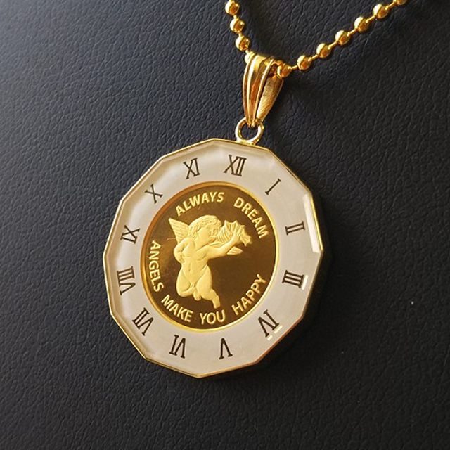 金貨のペンダント